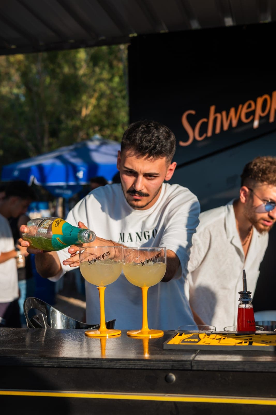 Schweppes — 2
