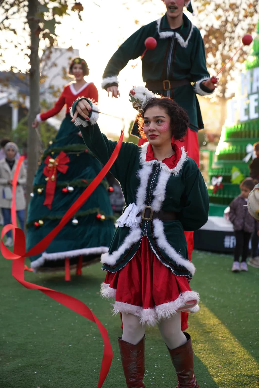 Christmas Bazaar — 3