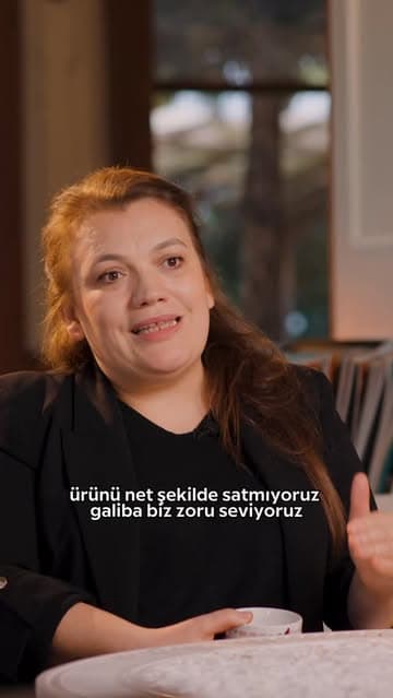 Bazlamamızdan köftemize, simidimizden o çıtır patateslere kadar her şeyi kendi mutfağımızda, ‘anne eli değmiş gibi’ hazırlıyoruz.